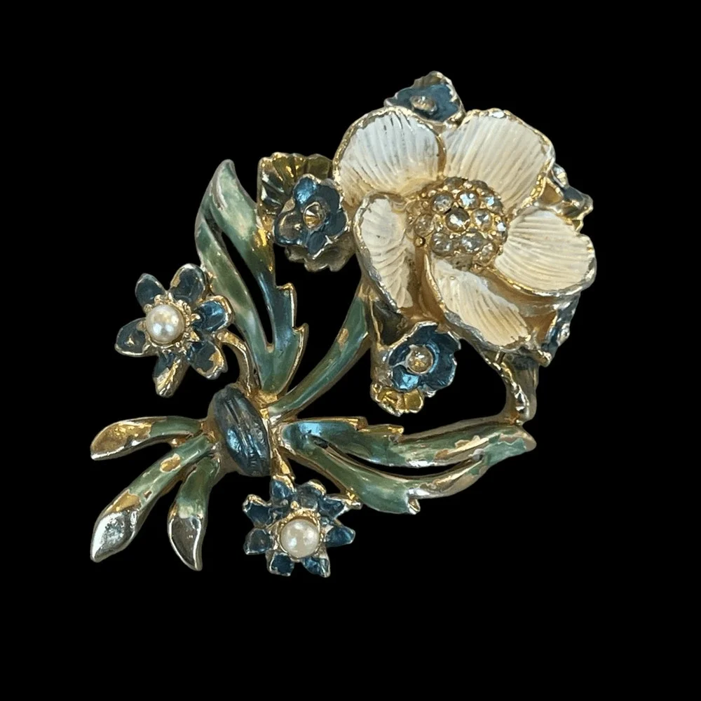 RARE 1940’s Signed Reja Flower Rhinestone Pearl Brooch Pin